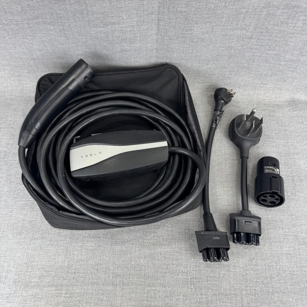 Tesla Gen 2 Mobile Connector 1101789-00-H 5-15 14-50 J1772 Bag